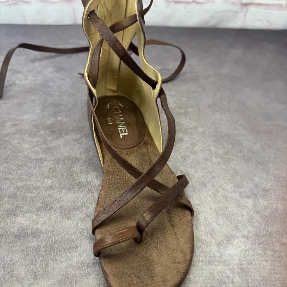 Chanel Interlocking CC Logo Leather Gladiator Sandals 38
